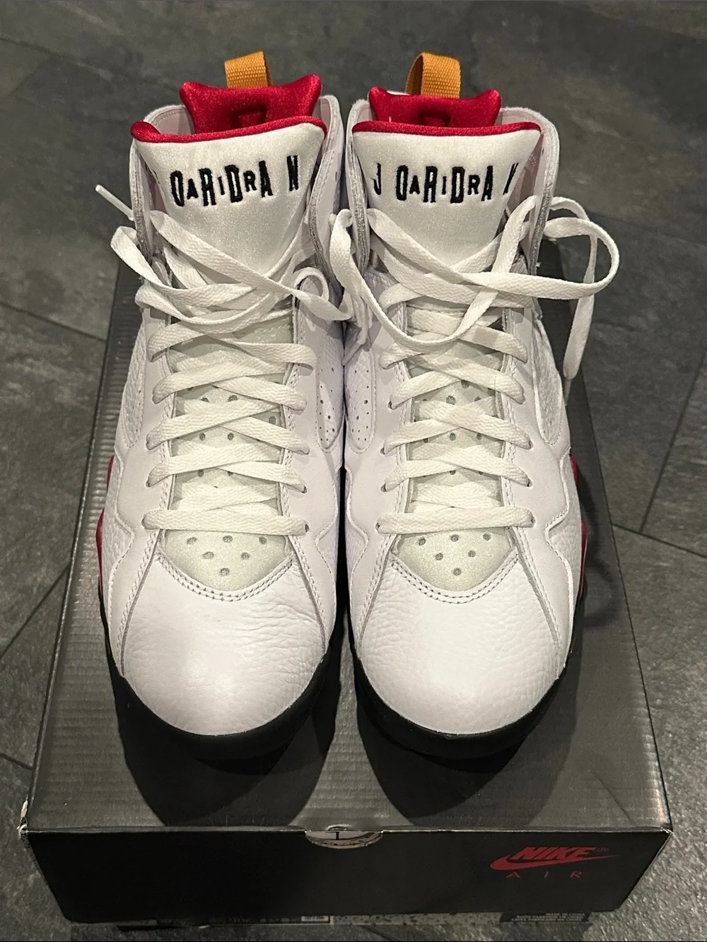 AIR Jordan 7 RETRO 2022 Men’s White/Redz/Gold High-Top Basketball Sneakers